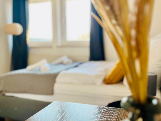 Amazing flat in the nature with balcony & parking, Erfurt Amsterdam Apartments for Rent