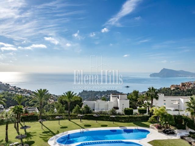 Amazing luxury apartment in Altea Hills with breathtaking seaviews