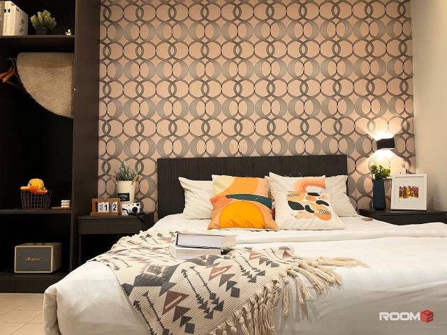 ! Amazing Stuff in Cool Area Queen Bed Room At Bandar Sunway