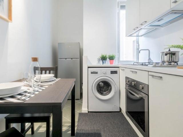 Single room in Via Pietro Cavalcabo