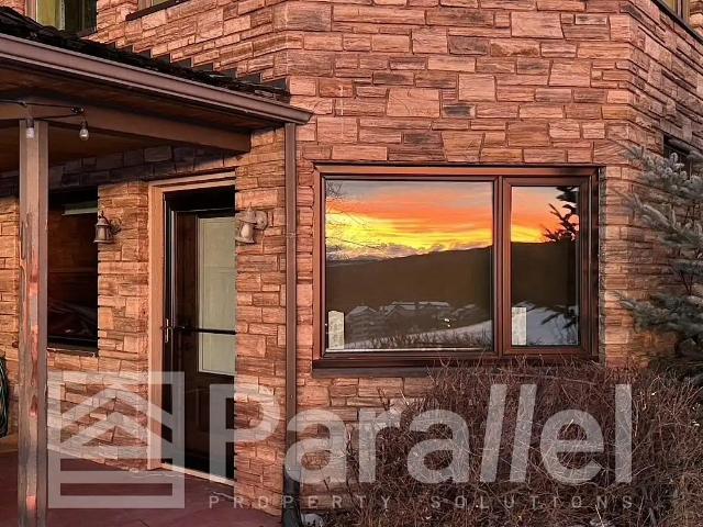 Amazing 1bdr, shared kitchen and bath. Huge shared yard. Safe and Private