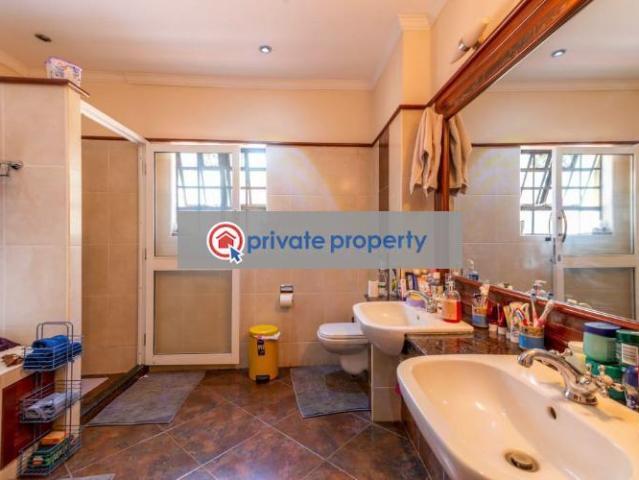 Amazing 6 Bedroom Home All Ensuite Plus Dsq On 1acre In Karen