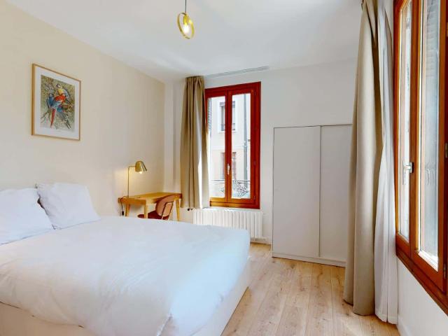 Amazonite Room M 4