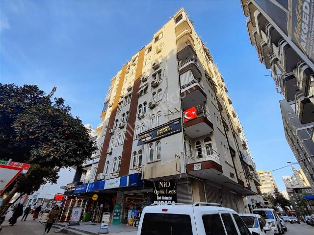 Amaç'tan Baraj Yolu Blv Uzerinde Mukemmel Lokasyon Satilik 3+1