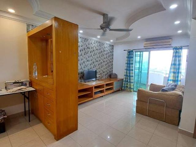 Amadesa Resort Condo Desa Petaling Rental