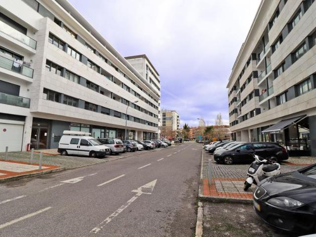 Amadora Lisboa 103907217