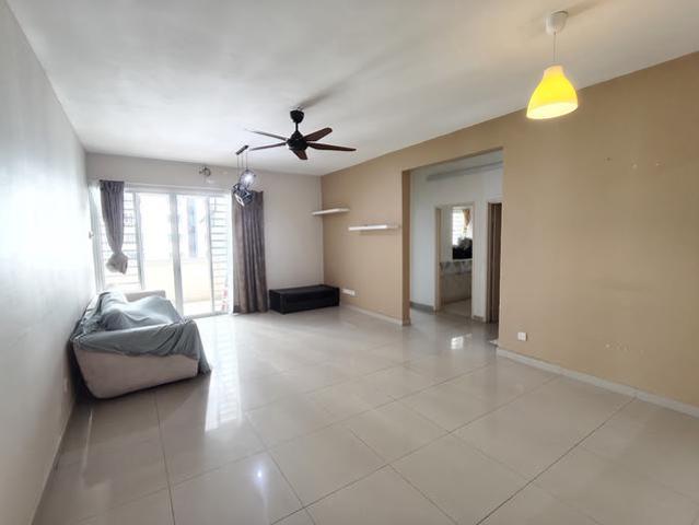 Aman Heights Freehold Renovated Unit Near UPM MRT Station Bkt Serdang