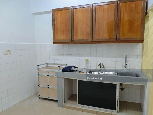 Aman Puri Apartment, Desa Aman Puri, Kepong