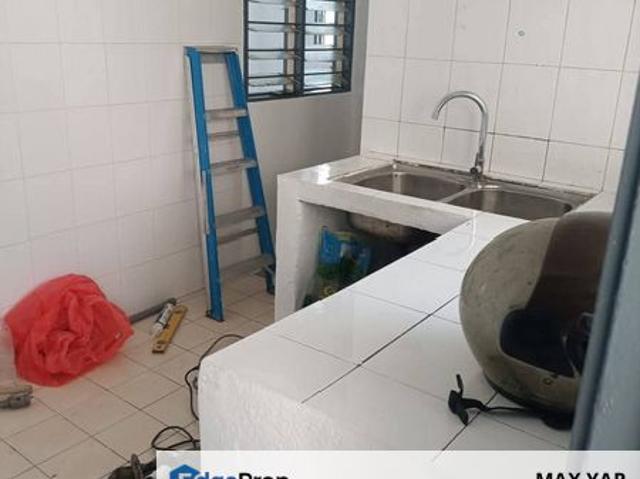Aman Putra Apartment