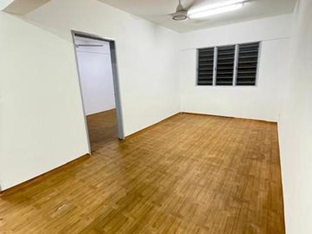 Aman Putra Apartment Limited Unit For Sale