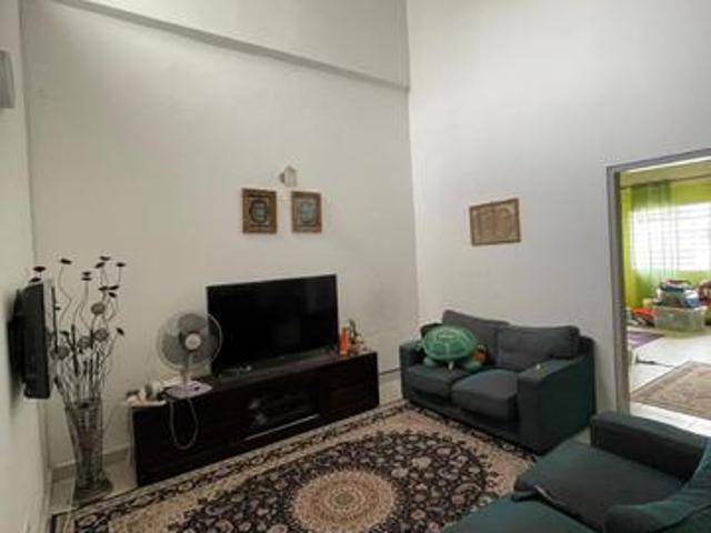 Aman Putri Phase Shah Alam 2000sqft 2Storey Terraced House shah Alam
