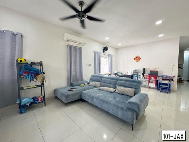Aman Perdana Klang Single Storey SemiD 3575sqft Reno extended for sa