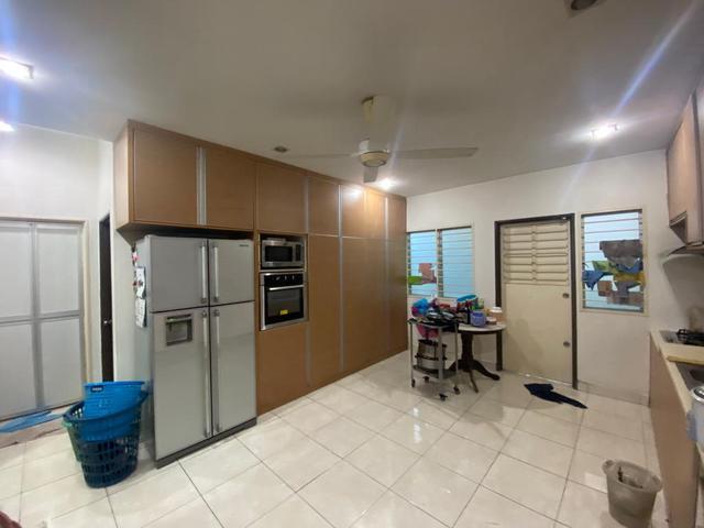 Aman Perdana Renovated Semi Detached House For Sale