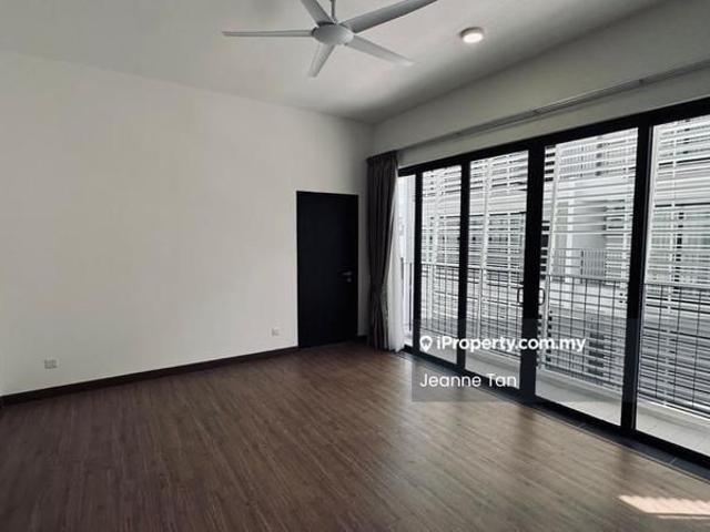 Amanara, Amanara Residences, Bandar Utama