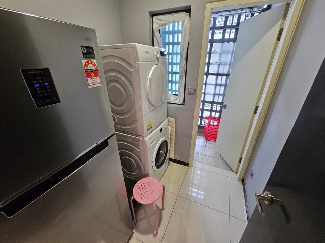 amanja semi d suites, condominium
