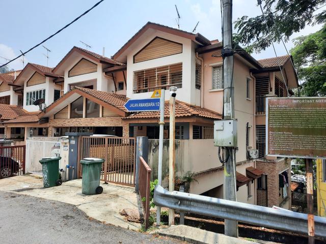Amansiara Town House CORNER LOT Selayang Batu Caves