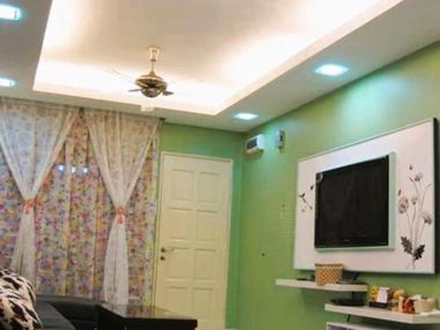 Amansiara Townhouse Selayang Batu Caves Renovated Non Bumi Lot