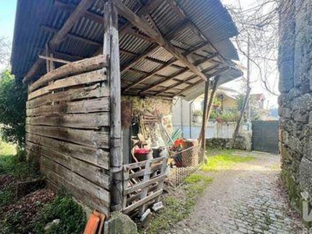Amarante Porto 102558047