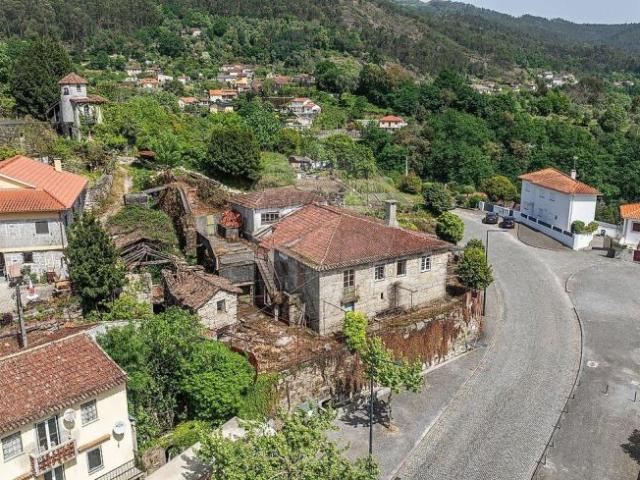 Amares Braga LS101214570