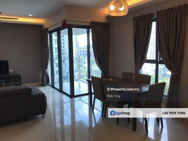 A'marine Lakeside Condominium