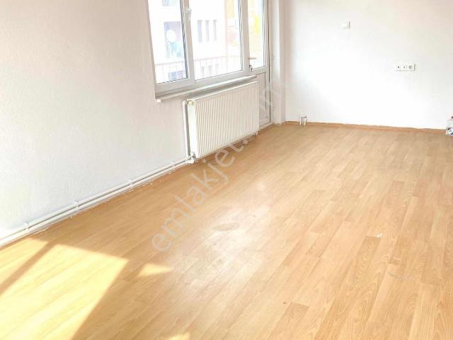 Amasya Merkez Beyazıtpaşa Mah.kiralık 2+1 Daire