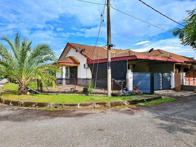 AMBANGAN HEIGHTS ZON MAWARCORNER LOT OPEN FACING CASHBACK 50k