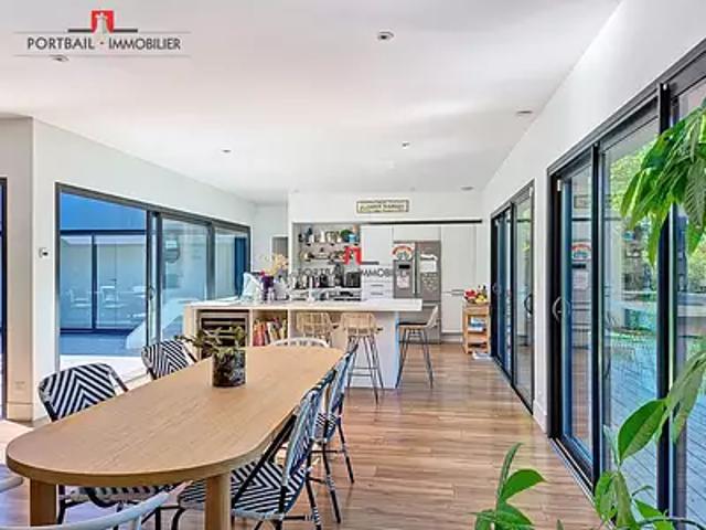 Ambarès et Lagrave 33440 Achat / Vente maison 5 pièces t5 piscine