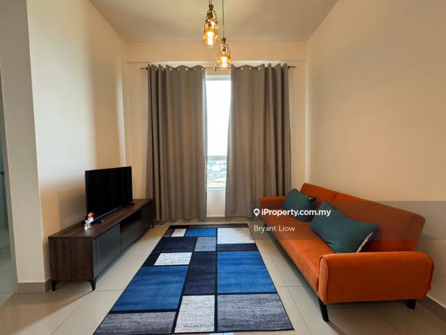 Amber Cove, Klebang