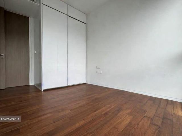 Amber Park D15, Condominium