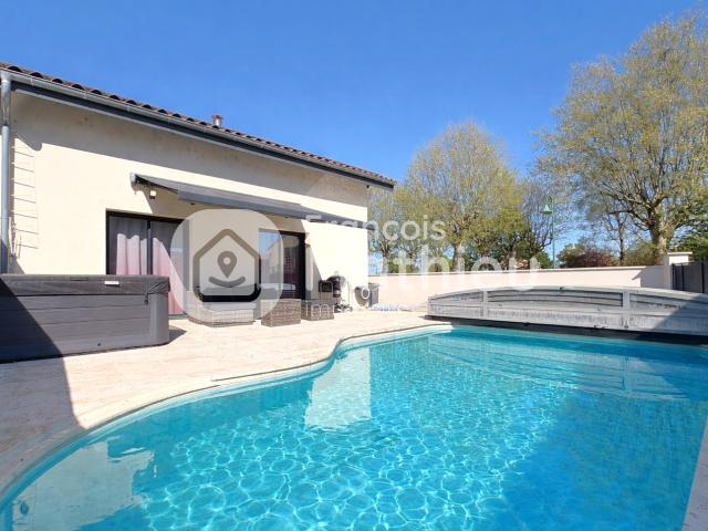 Ambérieux en Dombes Maison moderne 3 chambres et bureau avec piscine