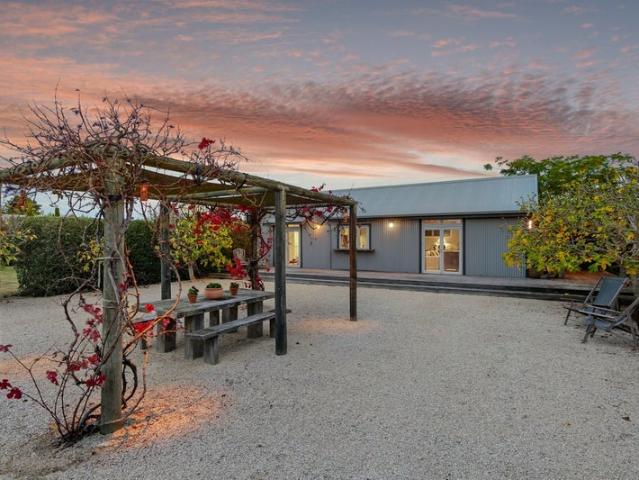 amberley, 2 bedrooms