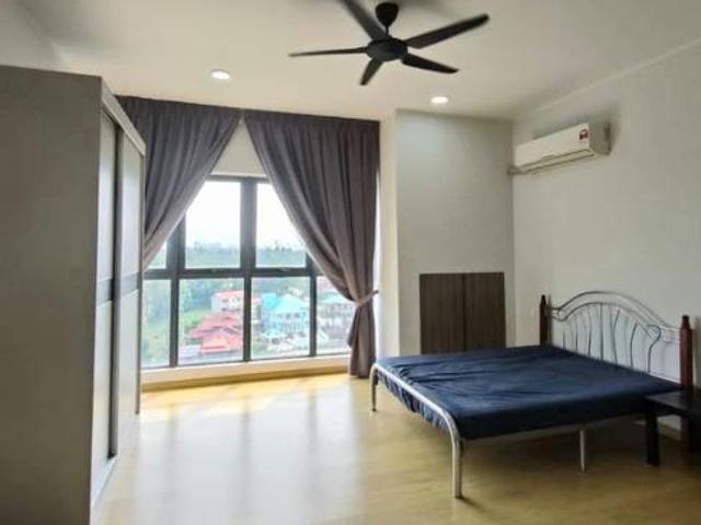 Amberside Studio Country Garden Danga Bay Below Market