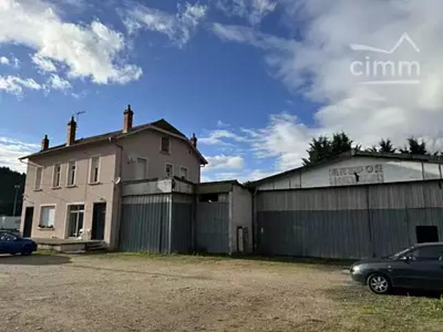 Ambert 63600 Achat / Vente immeuble
