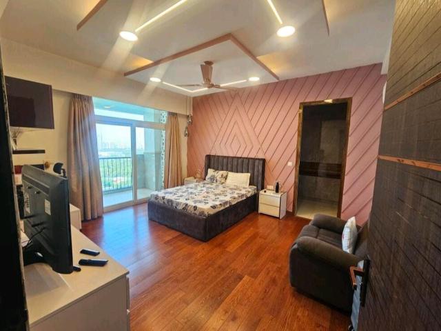Ambience Tivertone 4 Bedroom 3284 Sq. Ft. Apartment in Sector 50 Noida Listing ID: #9924
