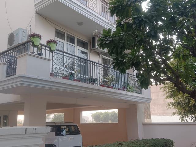 Ambika Florence Park 3.5 Bedroom 2090 Sq. Ft. Apartment in North Mullanpur Chandigarh Listing ID: #10347