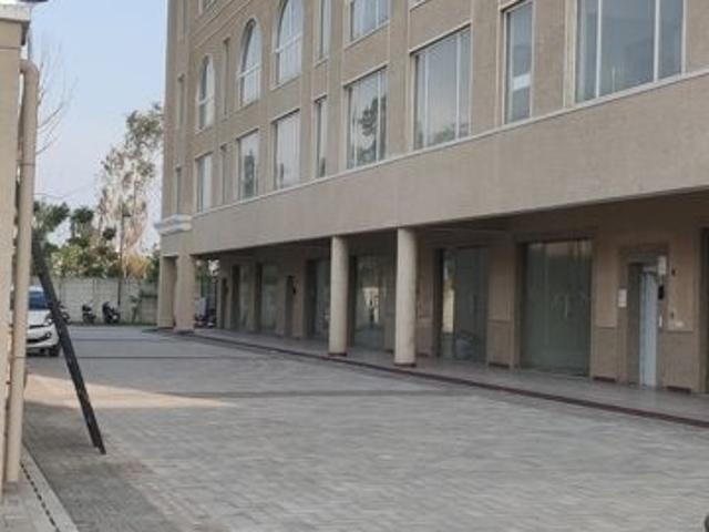 Ambika Florence Park Commercial Showroom 1230 Sq. Ft. in North Mullanpur Chandigarh Listing ID: #10214