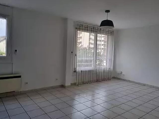Ambilly 74100 Location appartement 2 pièces t2 balcon