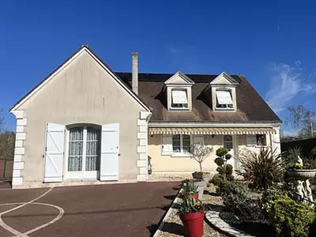 Amboise 37400 Achat / Vente maison 8 pièces t8 au dernier étage
