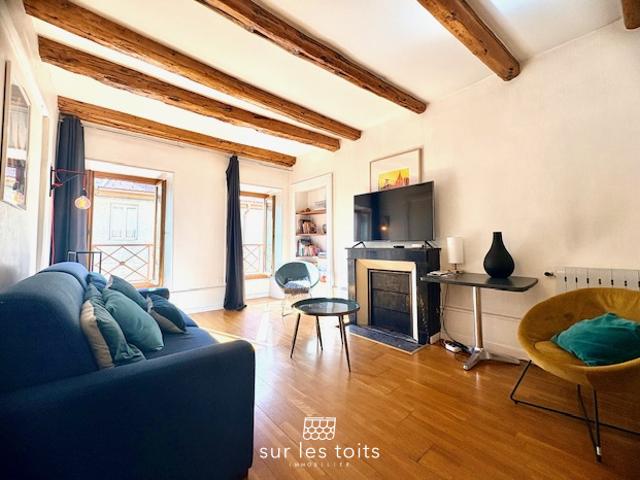 'Amédée' grand appartement T2 bis de charme en hyper centre