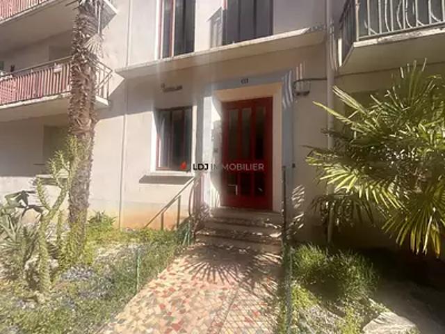 Amélie les Bains Palalda 66110 Achat / Vente appartement 1 pièce t1 au dernier étage parking