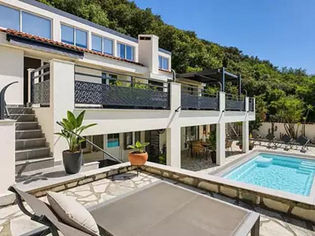 Amélie les Bains Palalda 66110 Achat / Vente maison 12 pièces t12 piscine jardin