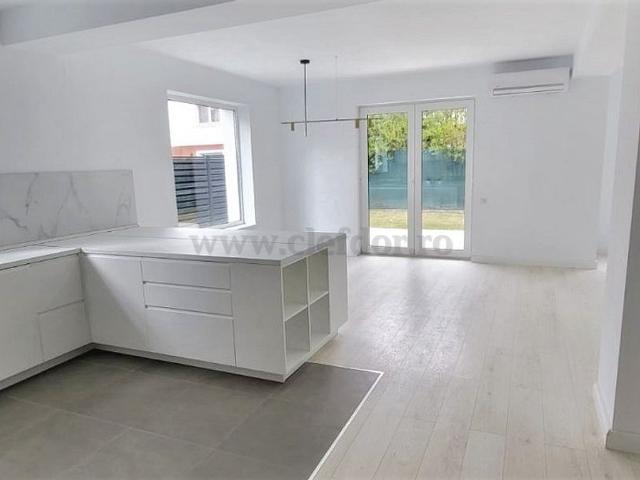 American Village Villa for rent in Pipera area
