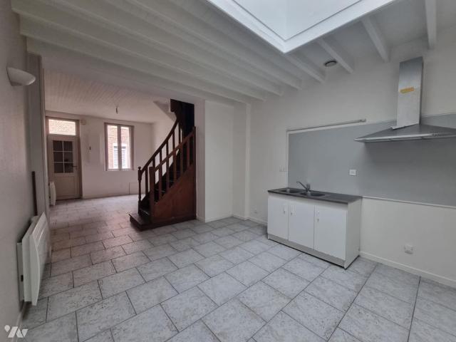AMIENOISE 52 M² 1 CHAMBRE