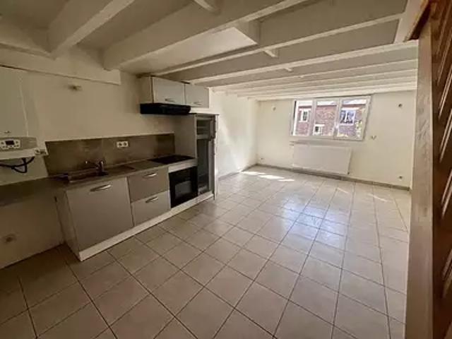 Amiens 80000 Location appartement 2 pièces t2 au dernier étage