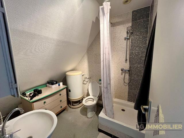 AMIENS CENTRE VILLE TYPE 2 MEUBLE EN DUPLEX