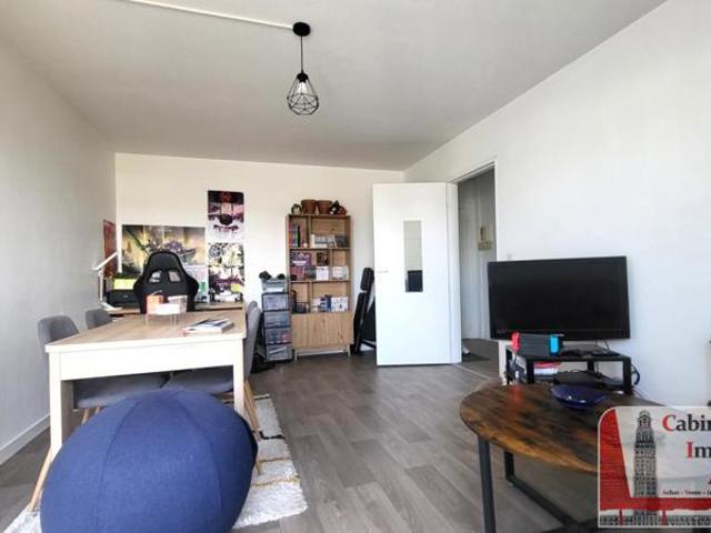 Amiens, HOTOIE TIVOLI: Grand Studio 34m2 et parking