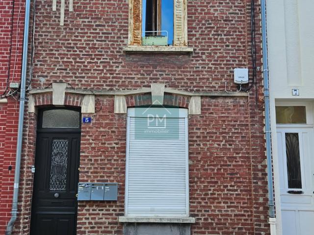AMIENS IMMEUBLE 3 LOGEMENTS