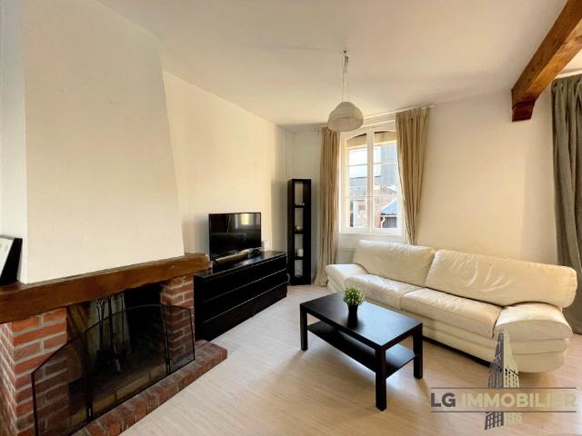 Amiens SAINT HONORE MAISON DE TYPE 3 MEUBLEE AVEC GARAGE