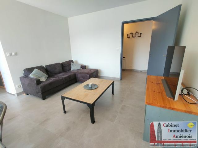 Amiens, Saint Pierre: Appartement 69 m² avec deux chambres, terrasse et parking