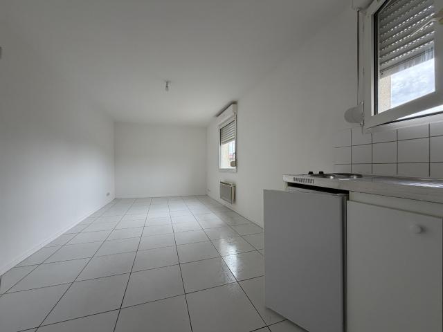 AMIENS ST PIERRE APPARTEMENT TYPE STUDIO
